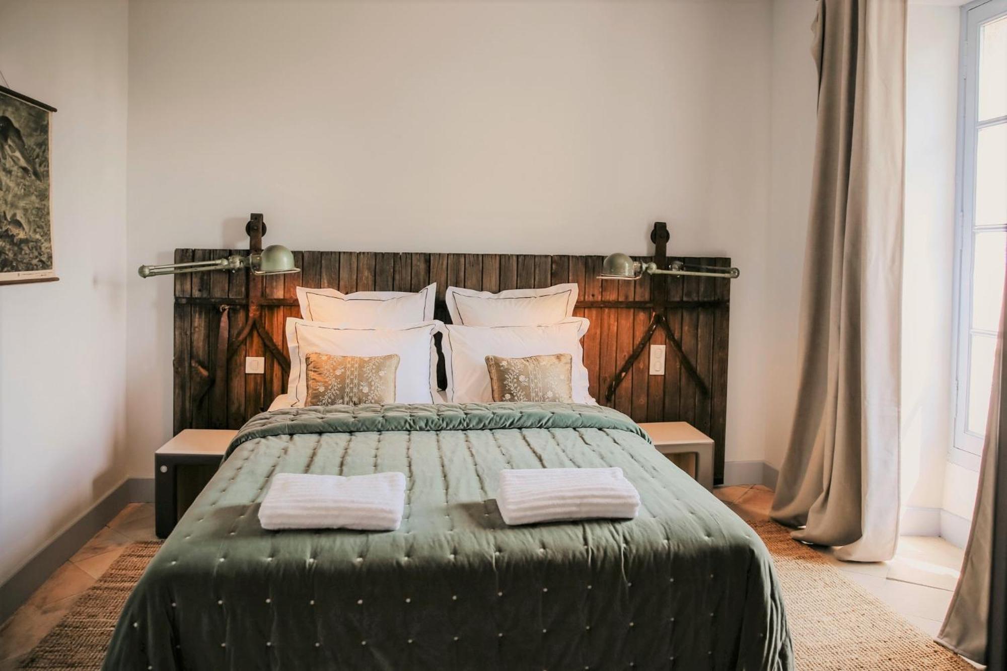 Domaine De La Monestarie - Teritoria Hotell Bernac  Exteriör bild